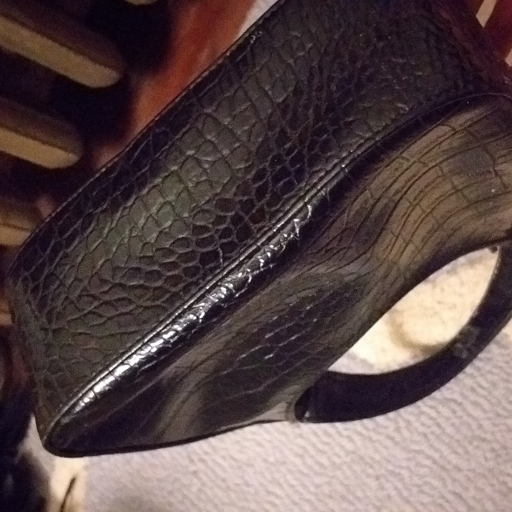 🗽Black croc baguette clutch - Picture 3 of 4